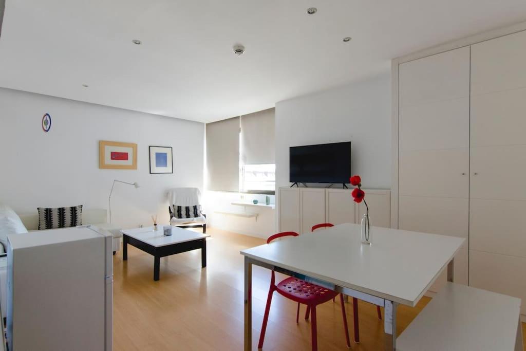 Apartamento Beautiful Flat A Stone'S Throw From The Retiro-Vill Madrid Exterior foto